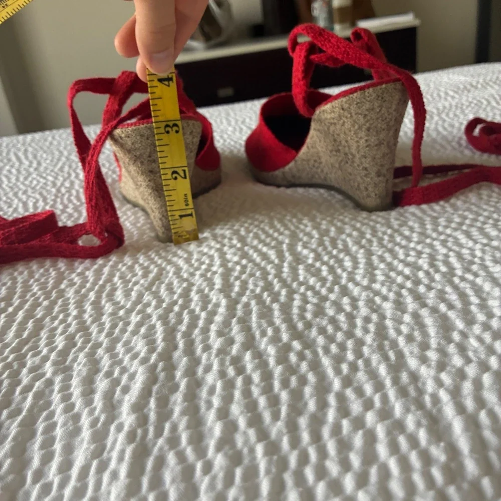 Artesania Espadrille Wedge Sandals Sz 37 Cherry Red Lace Up Ankle Tie Like New